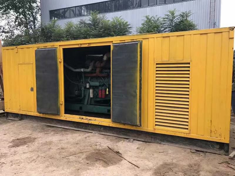 双塔柴油发电机组滤清器内充满机油但压力不足如何进行故障排查？
