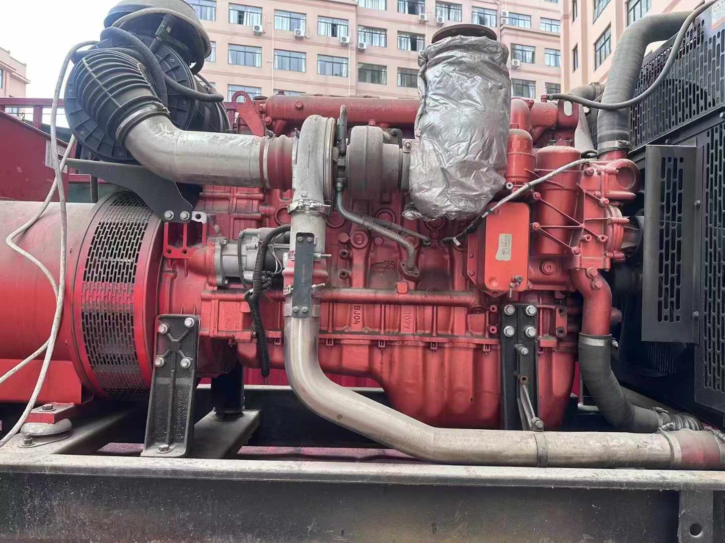 双塔如何选择适合 600kW 柴油发电机组的过载保护器？